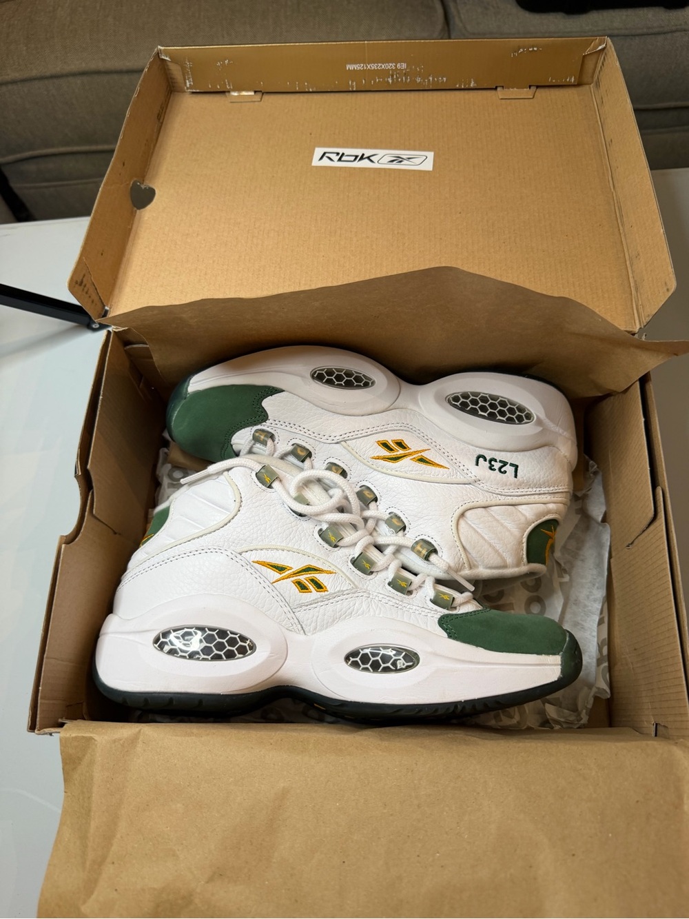 New Reebok Question Mid Packer LJ23 White and Green Athletic Sneakers Iverson